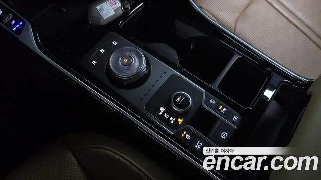Kia Sorento 2024 thumb 9
