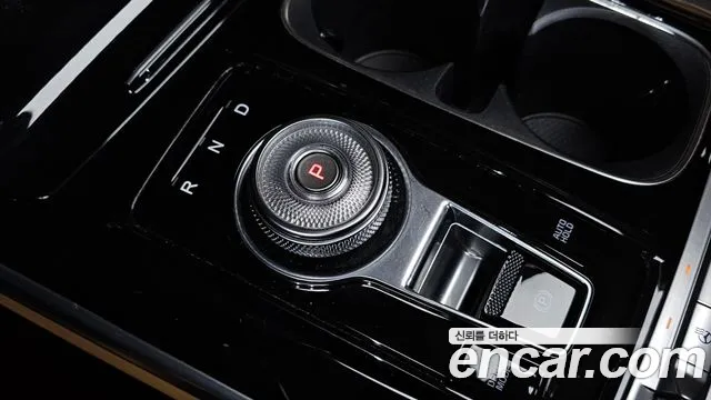 Kia Carnival 2023 thumb 9
