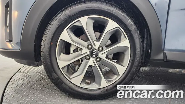 Kia Stonic 2018 thumb 5