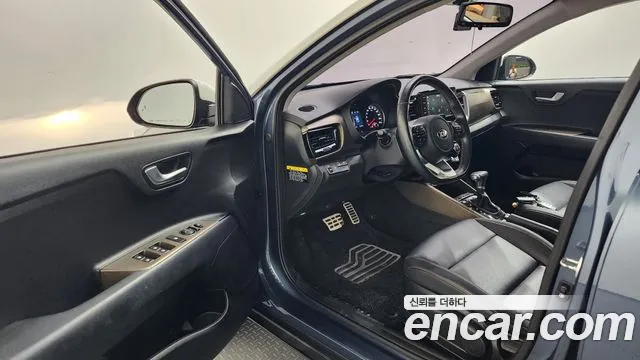 Kia Stonic 2018 thumb 10