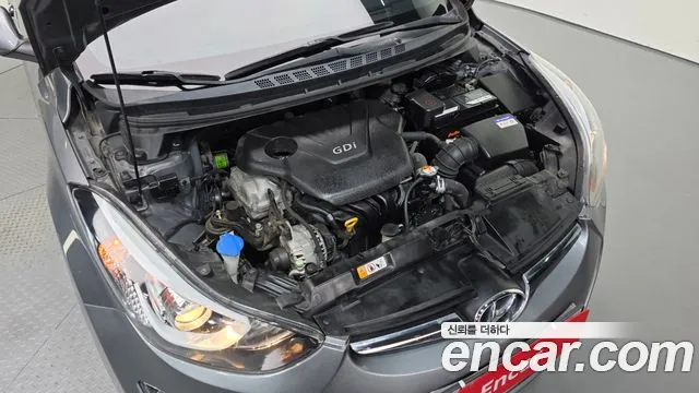 Hyundai Avante 2015 thumb 6