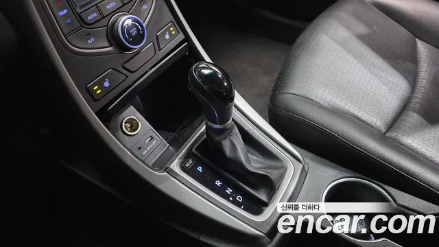 Hyundai Avante 2015 thumb 9