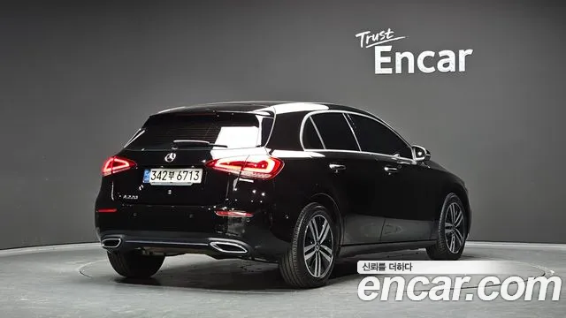 Mercedes-Benz A-Класс 2021 thumb 2