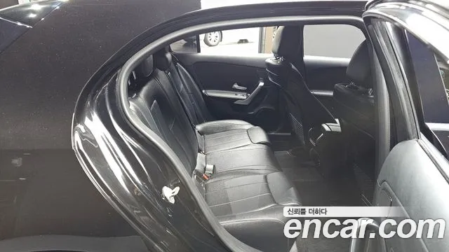 Mercedes-Benz A-Класс 2021 thumb 11