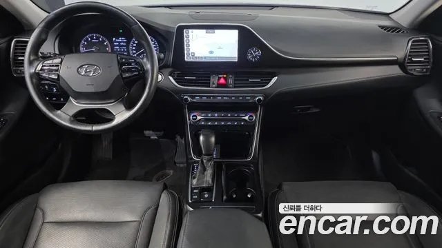 Hyundai Grandeur 2017 thumb 7