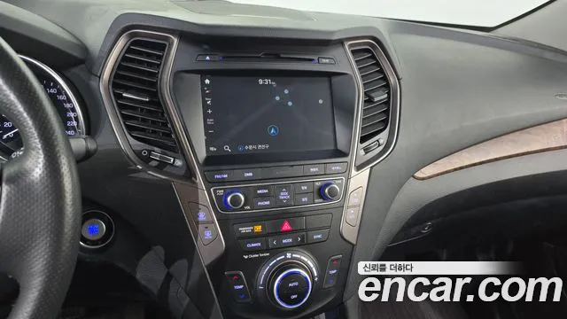 Hyundai Santa Fe 2016 thumb 12
