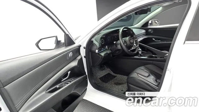 Hyundai Avante 2020 thumb 10