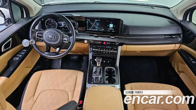 Kia Carnival 2021 thumb 7