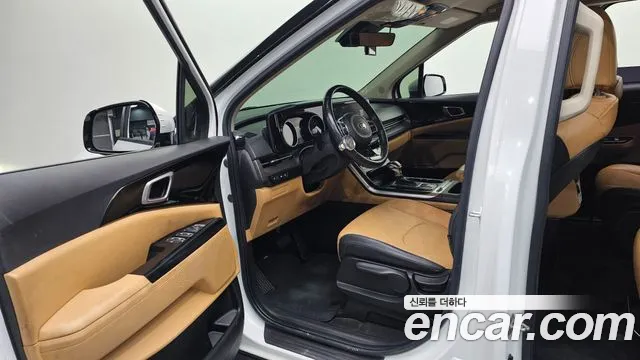 Kia Carnival 2021 thumb 10