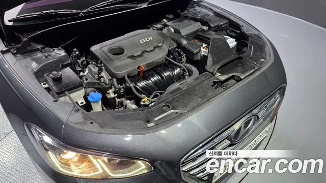 Hyundai Grandeur 2017 thumb 6