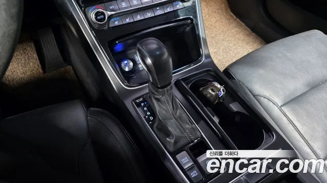 Hyundai Grandeur 2017 thumb 9