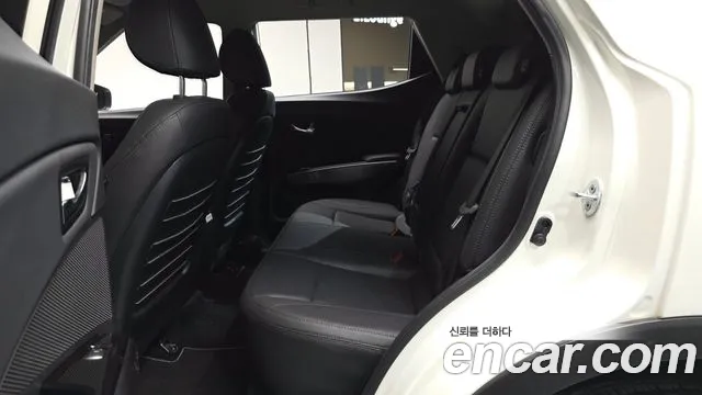 KG_Mobility_Ssangyong TIBOLI 2022 thumb 11