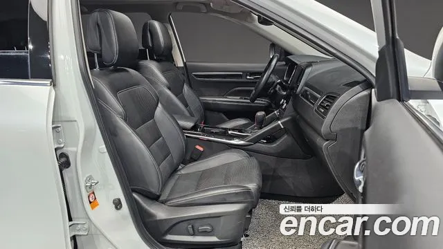 Renault-KoreaSamsung Koleos 2019 thumb 10