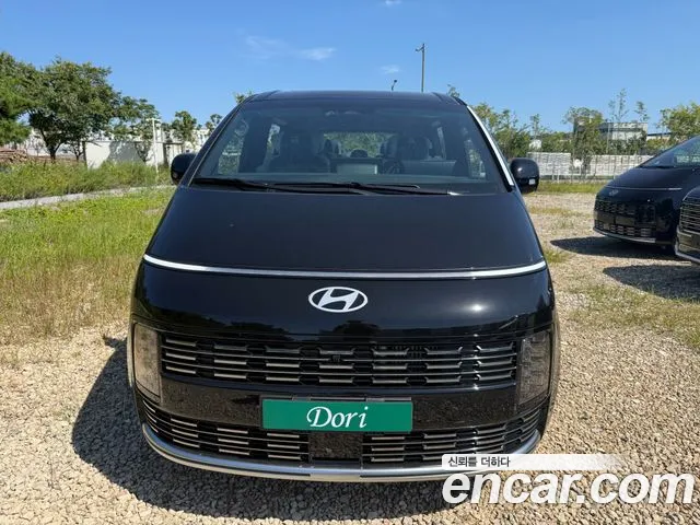 Hyundai Staria 2026 thumb 3