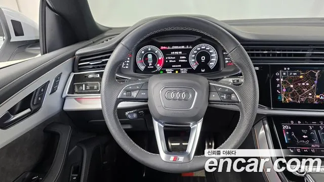 Audi Q8 2021 thumb 12