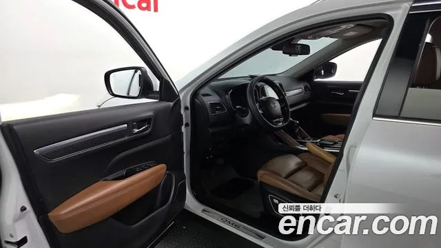 Renault-KoreaSamsung Koleos 2021 thumb 10