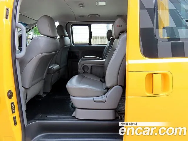 Hyundai Starex 2018 thumb 6