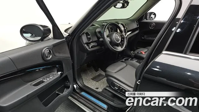 MINI Countryman 2024 thumb 9
