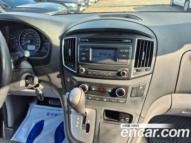 Hyundai Starex 2016 thumb 8