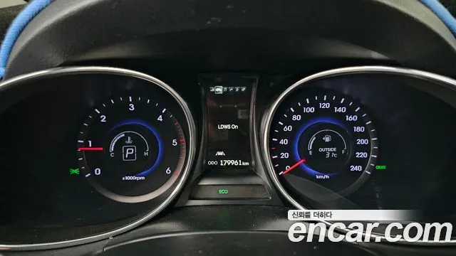 Hyundai Santa Fe 2013 thumb 8