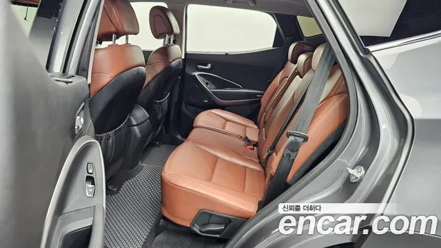Hyundai Santa Fe 2013 thumb 11