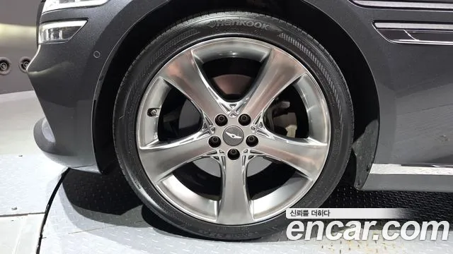 Genesis G80 2020 thumb 5