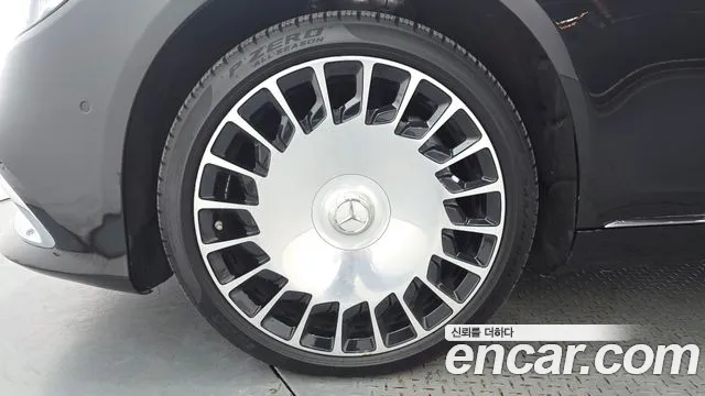 Mercedes-Benz S-Класс 2018 thumb 5