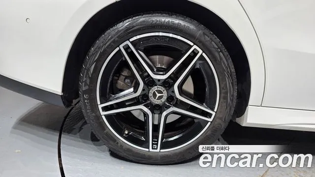 Mercedes-Benz CLA 2020 thumb 5