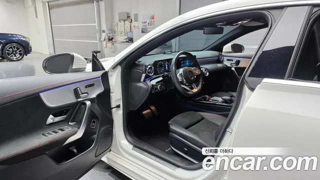 Mercedes-Benz CLA 2020 thumb 10