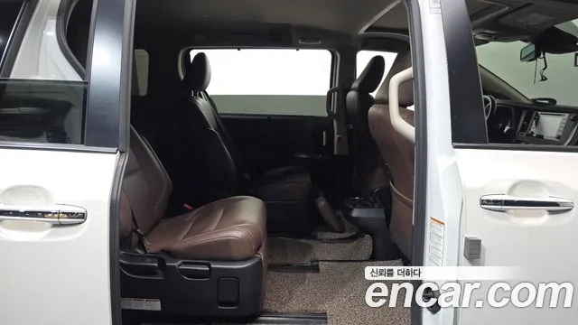Toyota Sienna 2020 thumb 12