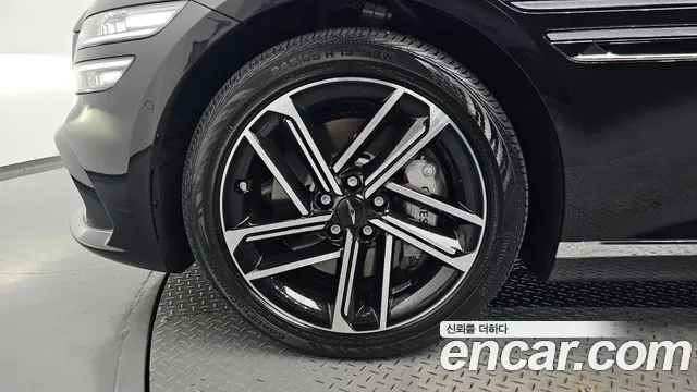 Genesis G80 2026 thumb 4