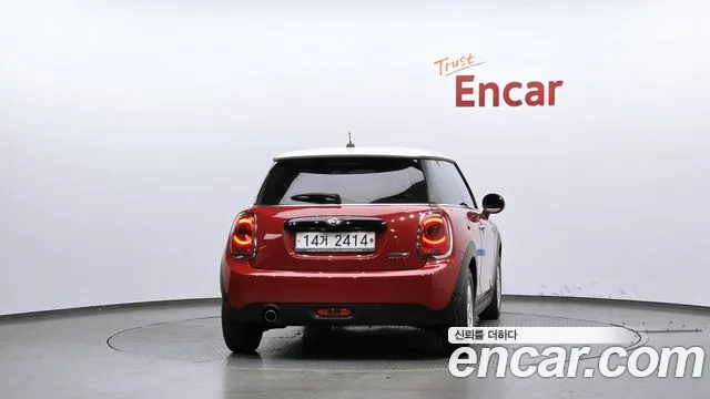 MINI Hatch 2017 thumb 4