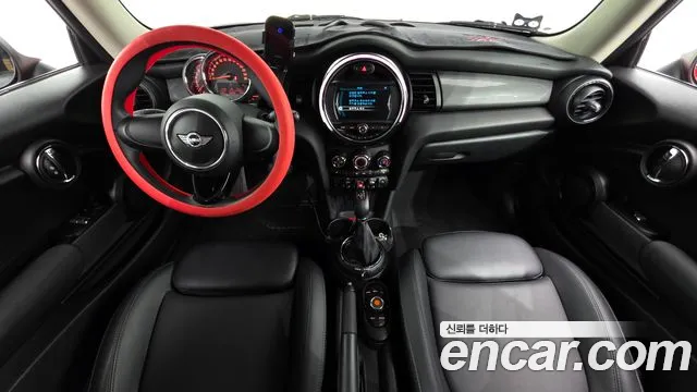 MINI Hatch 2017 thumb 7