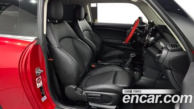 MINI Hatch 2017 thumb 11