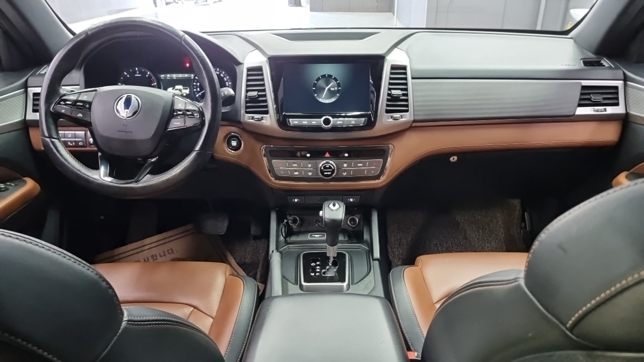 KG_Mobility_Ssangyong Rexton 2019 thumb 7