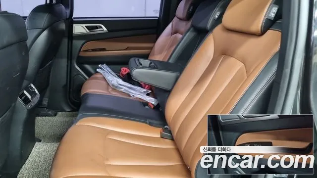 KG_Mobility_Ssangyong Rexton 2019 thumb 10