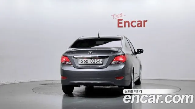 Hyundai Accent 2016 thumb 4