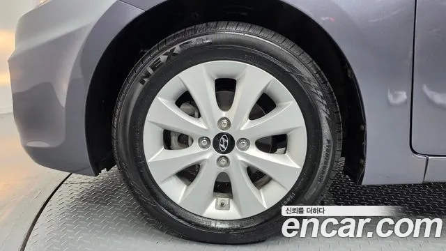 Hyundai Accent 2016 thumb 5