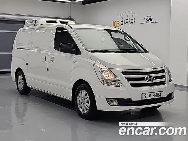 Hyundai Starex 2016 thumb 3