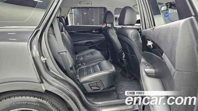 Kia Sorento 2019 thumb 12