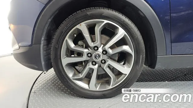 KG_Mobility_Ssangyong TIBOLI 2016 thumb 5