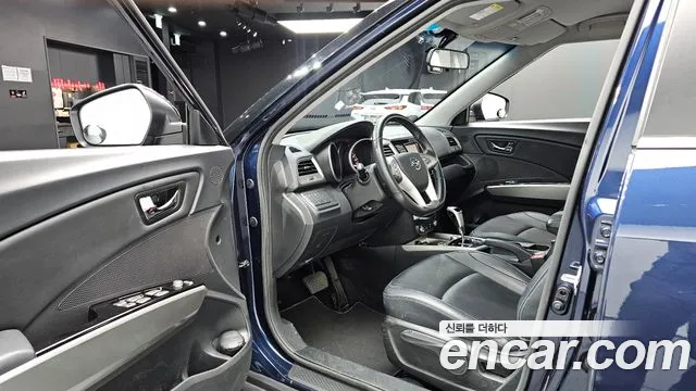KG_Mobility_Ssangyong TIBOLI 2016 thumb 10