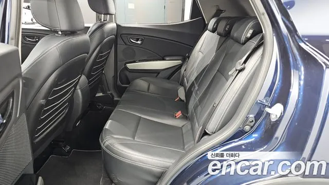 KG_Mobility_Ssangyong TIBOLI 2016 thumb 11