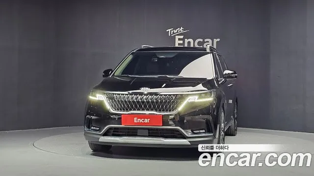 Kia Carnival 2021 thumb 3