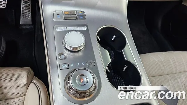 Genesis GV70 2025 thumb 8