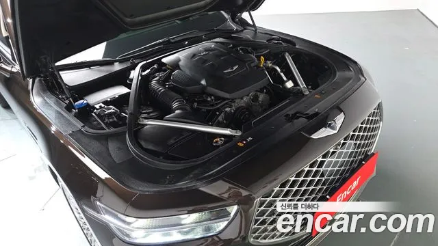 Genesis G90 2019 thumb 5