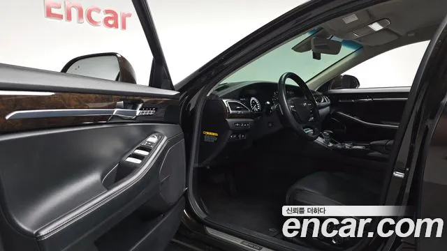 Genesis G90 2019 thumb 9