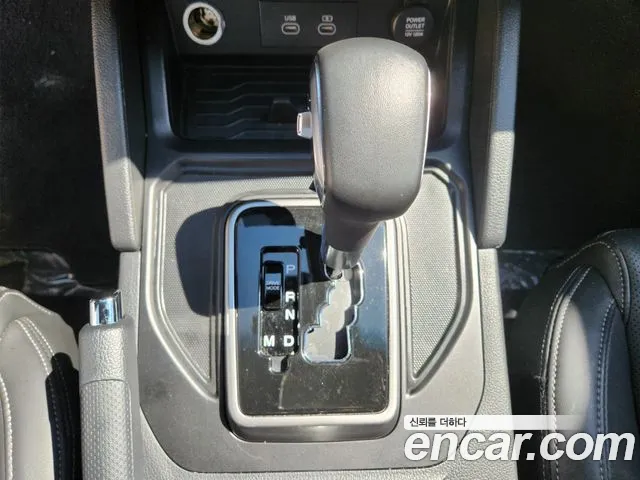 KG_Mobility_Ssangyong Rexton 2024 thumb 9