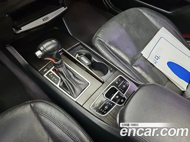 Kia K7 2012 thumb 8