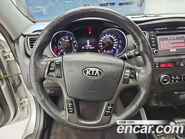 Kia K7 2012 thumb 9